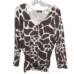 Peck & Peck Brown & Beige Giraffe Print Sweater